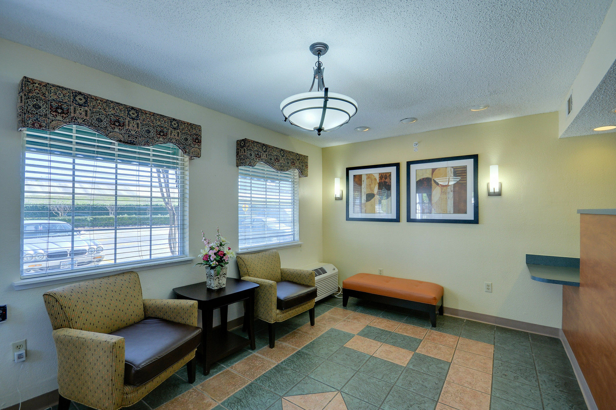 Intown Suites Extended Stay Houston Tx - Westchase Εξωτερικό φωτογραφία