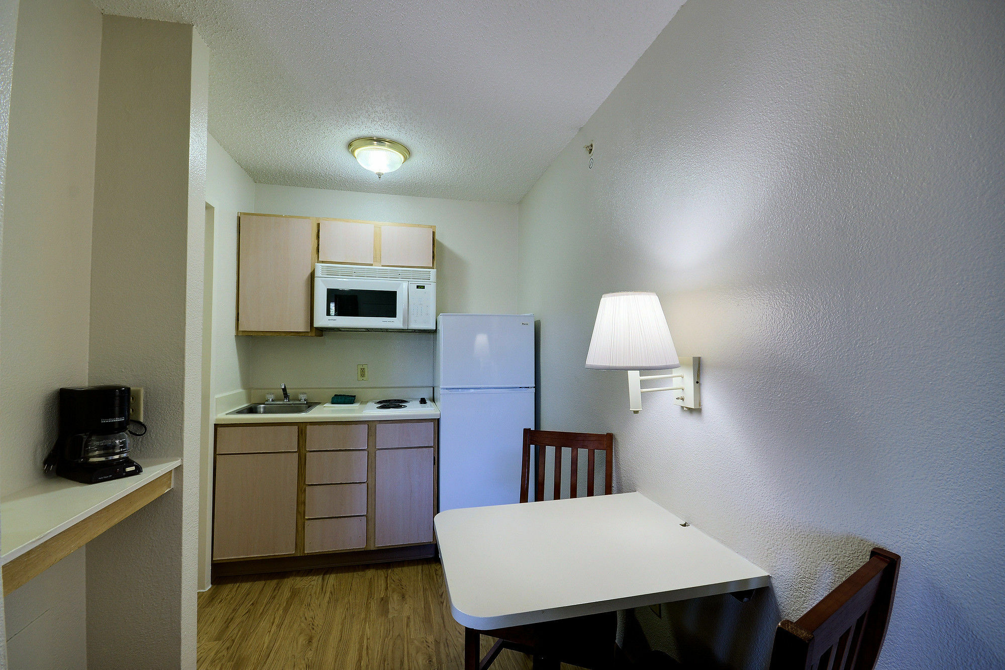 Intown Suites Extended Stay Houston Tx - Westchase Εξωτερικό φωτογραφία